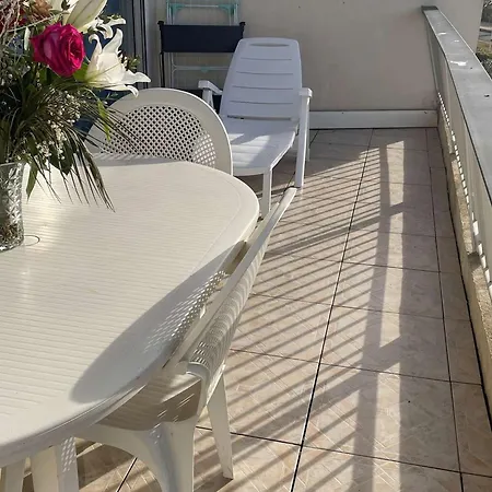Appartement Cosy 4 Pers Avec Parking A Port Camargue - Fr-1-731-103 *