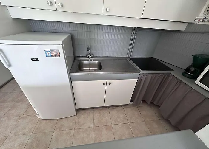 Cosy 4 Pers Avec Parking A Port Camargue - Fr-1-731-103