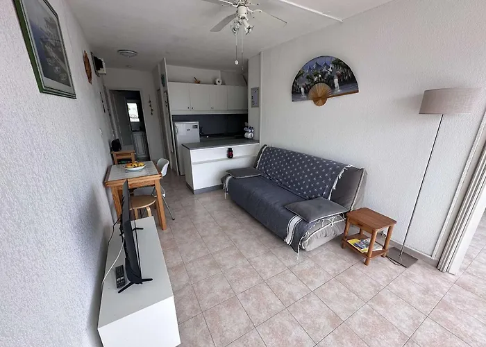 Apartment Cosy 4 Pers Avec Parking A Port Camargue - Fr-1-731-103 Le Grau-du-Roi