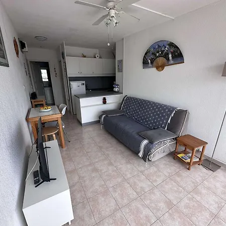 Apartment Cosy 4 Pers Avec Parking A Port Camargue - Fr-1-731-103 Le Grau-du-Roi